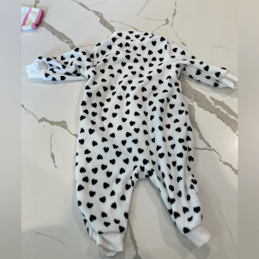 Baby girl white black heart fleece footie pajamas pjs zipper sleeper no foot 3mo